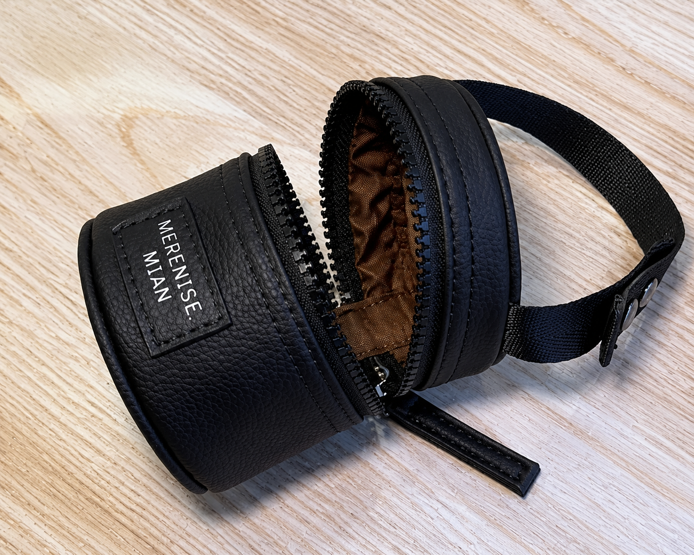 Anicah Dummy Pouch